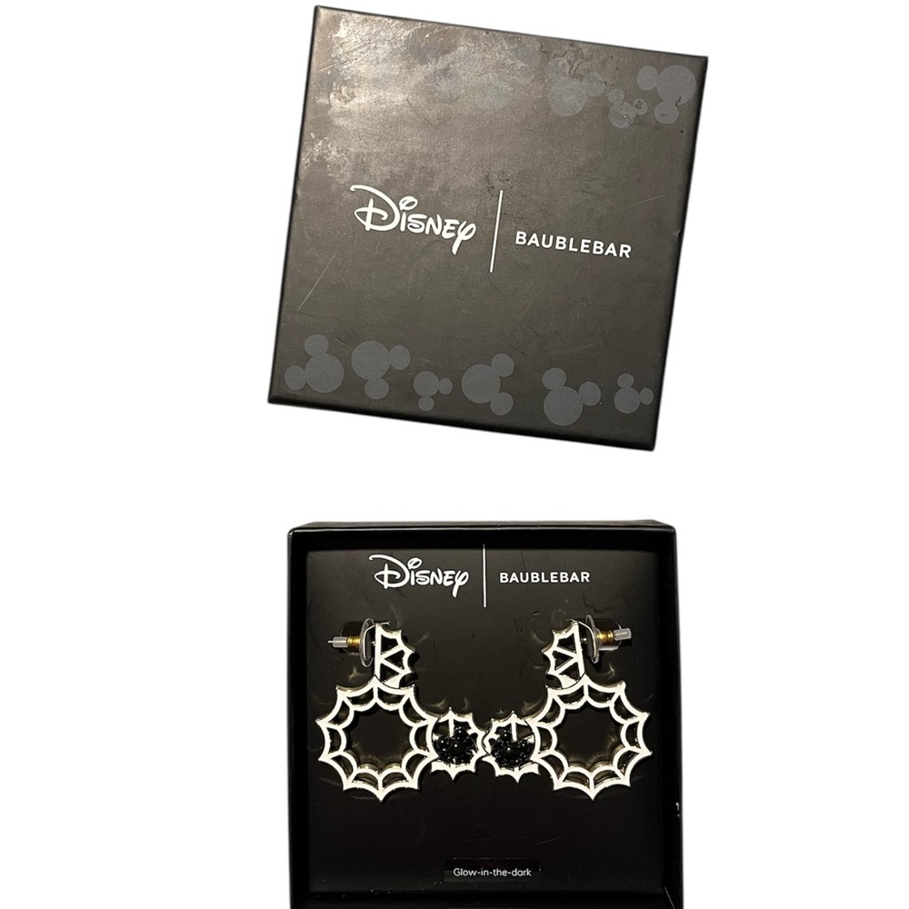NEW BaubleBar Black and White Spiderweb Earrings - Glow in the Dark